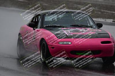 media/Nov-15-2025-CalClub SCCA (Sat) [[7bfa5a7151]]/Qualifying/Group 5/